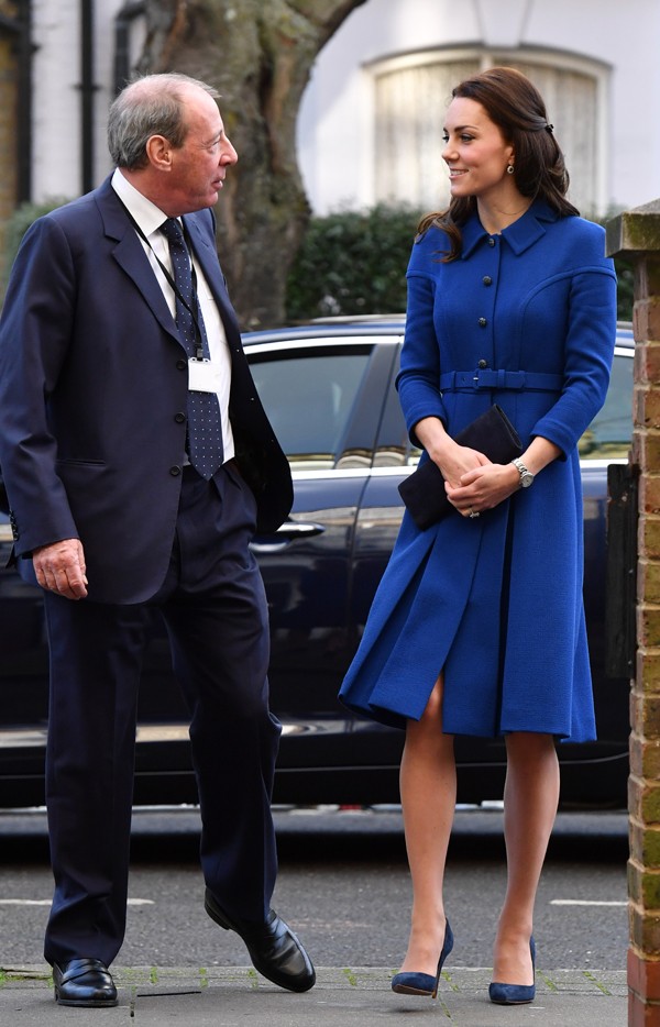 Kate Middleton e Peter Fonagy, CEO do centro Anna Freud  (Foto: Getty Images)