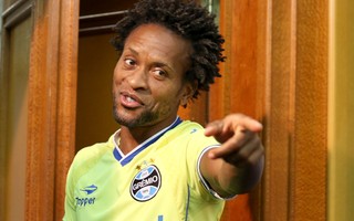 Grêmio se vê otimista por renovações e já acena com o fico de Zé Roberto