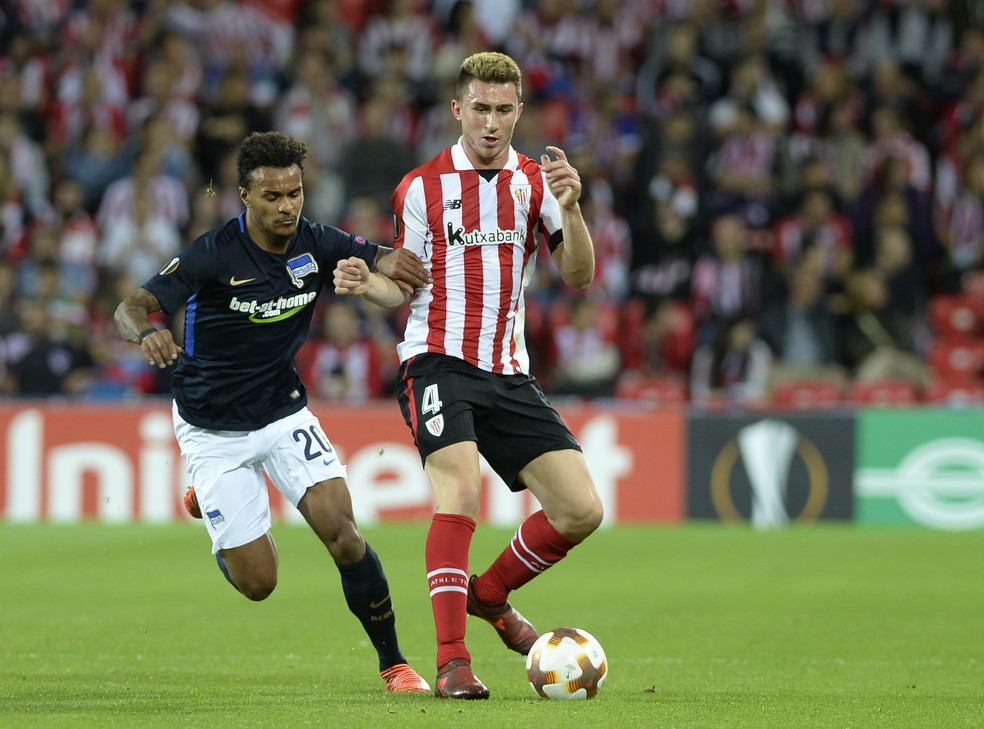 Laporte pode ser reforço do Manchester City nesta janela (Foto: Ander Gillenea/AFP)