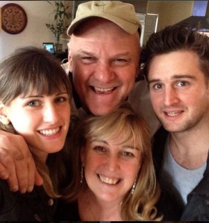 De jogador a cineasta, herdeiro de Oscar escreve roteiro sobre o cestinha