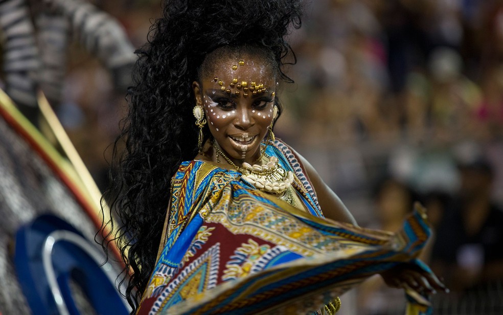 Campeã do Grupo de Acesso, Pérola Negra empolgou o público no Desfile das Campeãs em 2019 — Foto: Paulo Lopes/Futura Press/Estadão Conteúdo