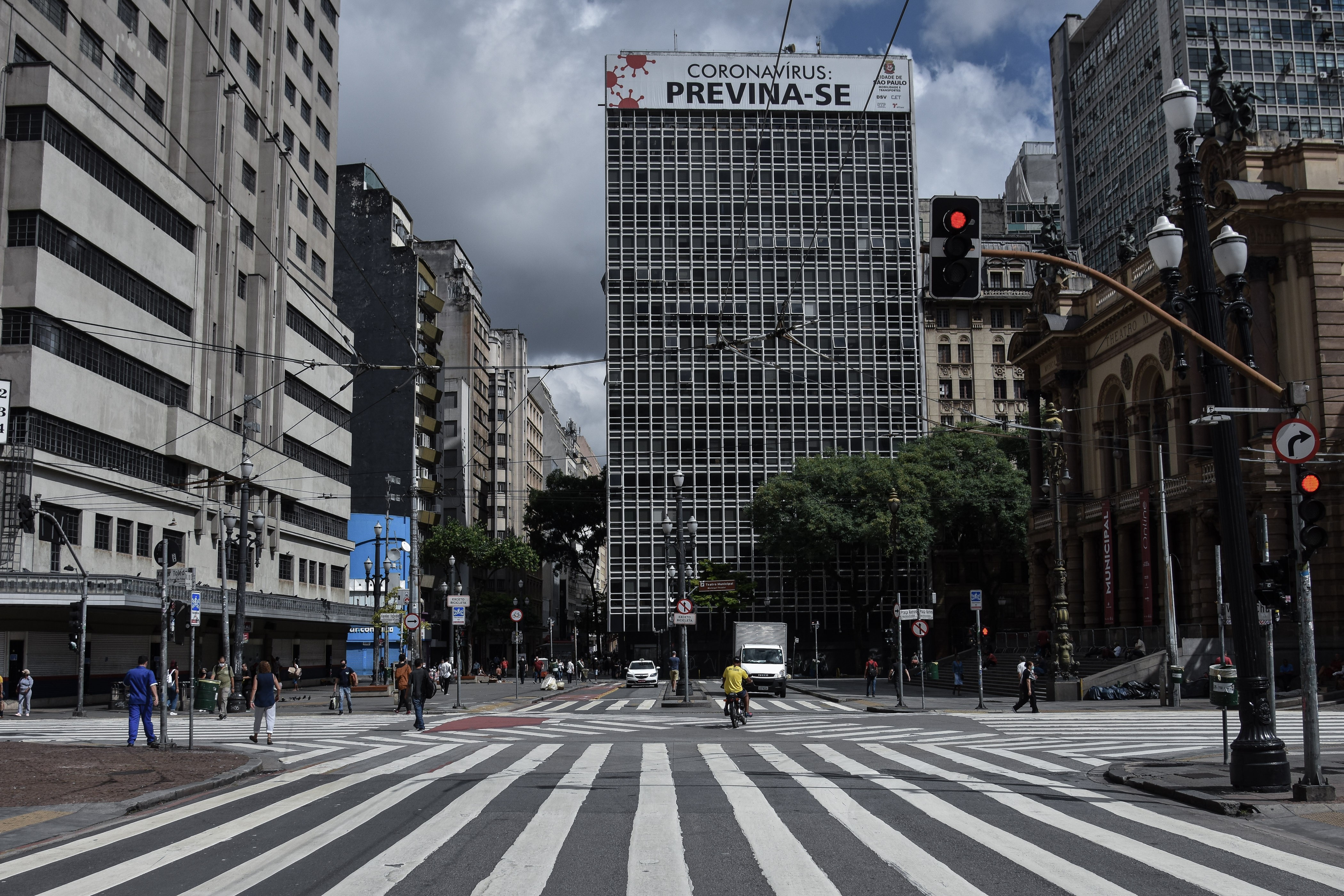 São Paulo liderou criação de vagas em fevereiro; veja cidades que mais contrataram e as que mais demitiram thumbnail