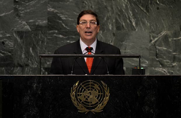O chanceler de Cuba, Bruno Rodríguez, discursa nesta segunda-feira (1º) na Assembleia Geral da ONU (Foto: AFP)