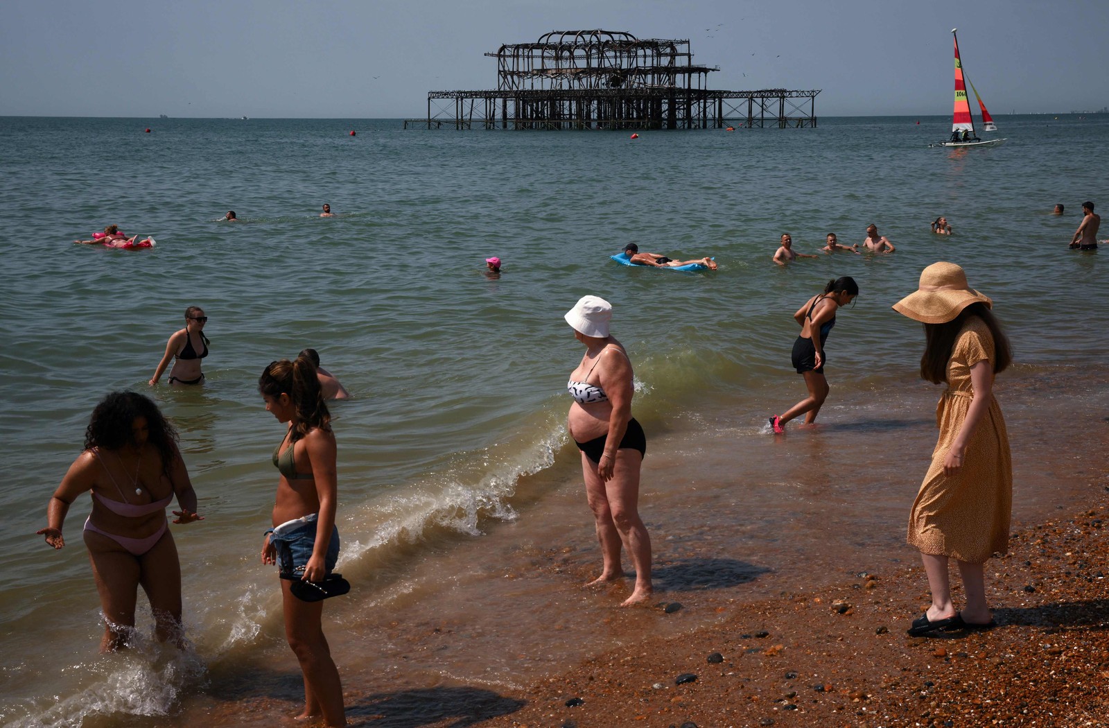 Verão europeu está sendo um dos mais quentes nos últimos anos — Foto: Daniel Leal / AFP