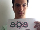 Mateus Solano faz campanha por preservação ambiental em Cabo Frio