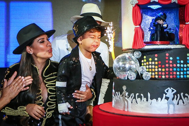 Simone e Kaká Diniz celebram o aniversário do filho, Henry (Foto: Guirlanda Lima/ Brazil News) Simone e Kaká Diniz celebram o aniversário do filho, Henry (Foto: Guirlanda Lima/ Brazil News)