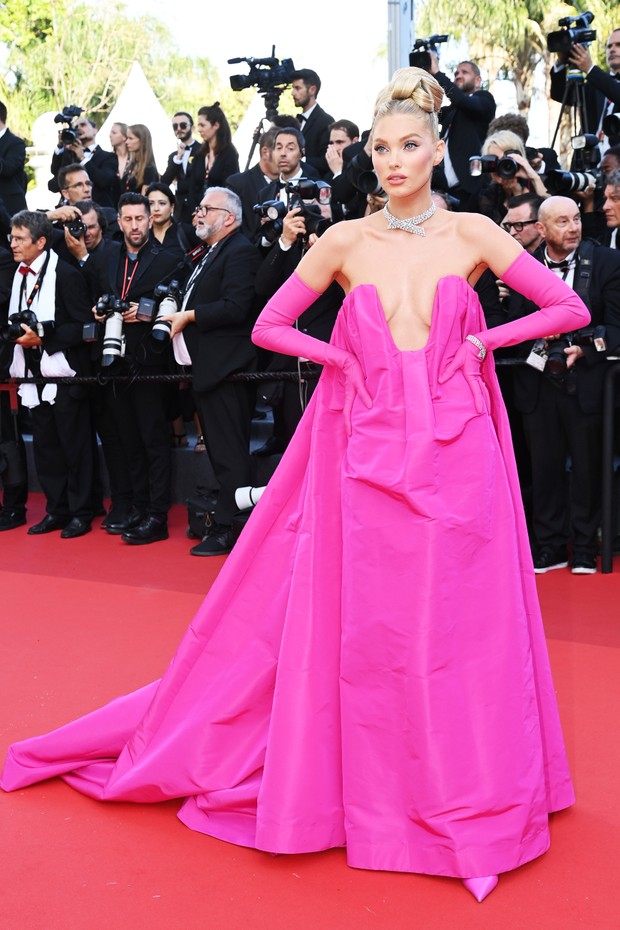 CANNES, FRANCE - MAY 25: Elsa Hosk attends the screening of "Elvis" during the 75th annual Cannes film festival at Palais des Festivals on May 25, 2022 in Cannes, France. (Photo by Pascal Le Segretain/Getty Images) (Foto: Getty Images)