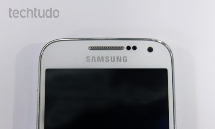 Galaxy S4 mini tem câmera frontal de 1,9 megapixels e preço similar ao Moto G (Foto: Divulgação/Samsung)