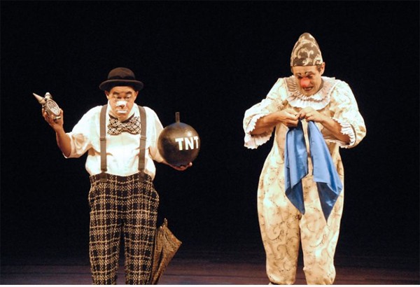 Domingos Montagner e Fernando e Fernando Passos durante a peça 