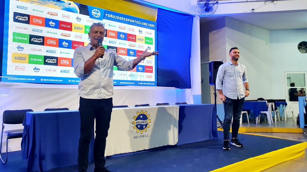 Oscar Constantino e Bruno Constantino, empresário que comandam a SAF do São José — Foto: Danilo Sardinha