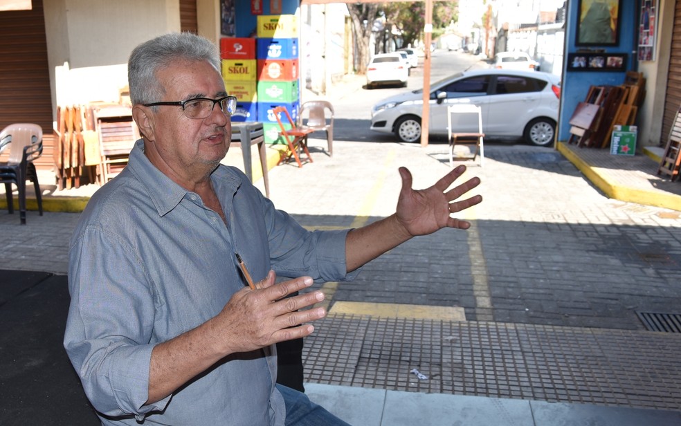 Prado tem um bar no Mercado da 74, localizado no  fim da Rua 57 (Foto: Paula Resende/ G1)