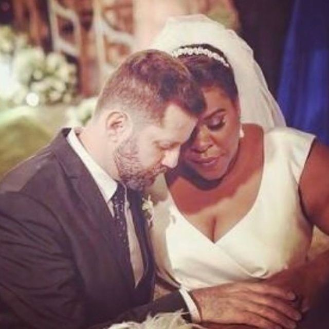 Janderson Pires e Cacau Protásio fizeram uma cerimônia de casamento em 2015 (Foto: Instagram/ Reprodução)