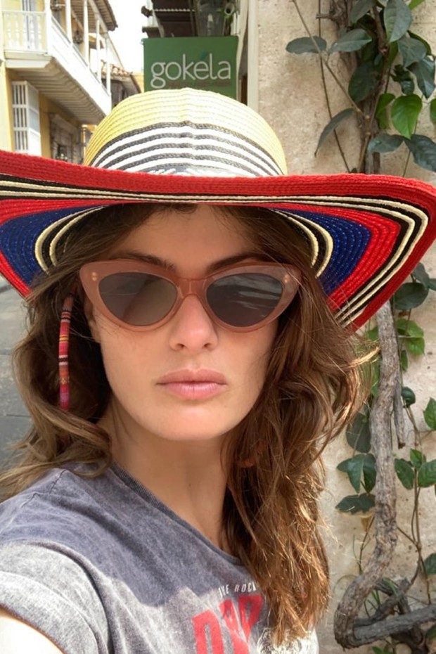 Isabelli Fontana posa belissima em Cartagena, Colômbia  (Foto: Reprodução/ Instagram )