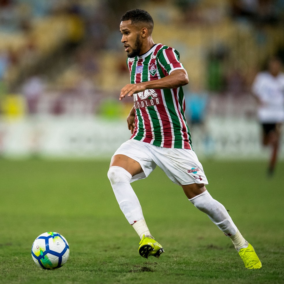 Defendendo o Fluminense, Everaldo marcou quatro gols na temporada  — Foto: Jorge R jorge/BP Filmes