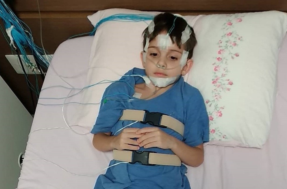 Davi necessita de oxigenação enquanto dorme — Foto: Arquivo Pessoal