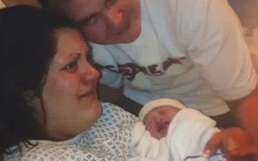 bebe nasce vivo apos ser dado como como morto pelos medicos revista crescer curiosidades