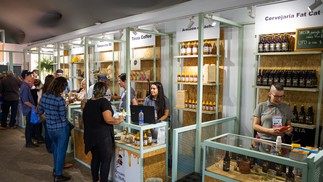 Estande na Agrishow 2023 em Ribeirão Preto, SP, recebe produtores de diferentes regiões de São Paulo — Foto: Érico Andrade/g1