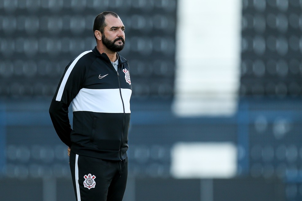 Corinthians tenta encerrar maior jejum de títulos da Copinha no século