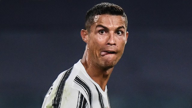 Cristiano Ronaldo chega a 66 gols com a camisa da Juve