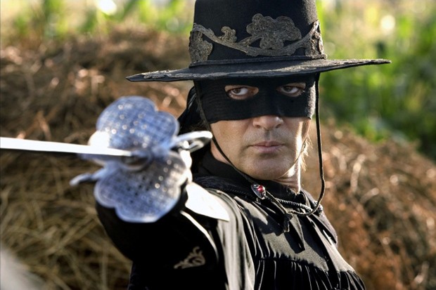 Antonio Banderas foi o último Zorro nos cinemas. Será que ele tem fôlego para um remake? (Foto: Divulgação)