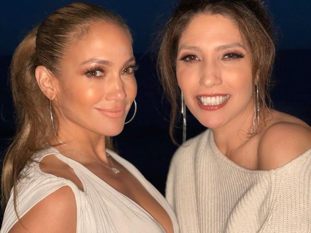Jennifer Lopez e a irmã caçula, Lynda Lopez (Foto: Reprodução/Instagram)