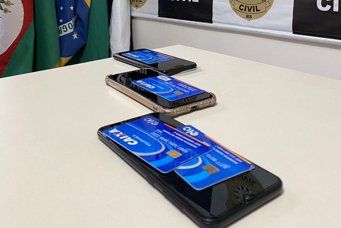 Grupo movimentou R$ 500 mil em oito meses com golpes dos nudes no RS, diz polícia