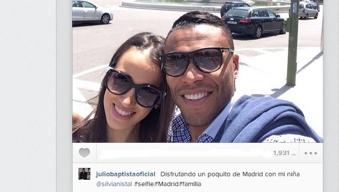 Júlio Baptista posta foto em Madri com a esposa durante mini-férias