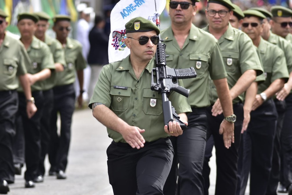 ForÃ§as Armadas no desfile de 7 de Setembro em Natal â€” Foto: Pedro Vitorino