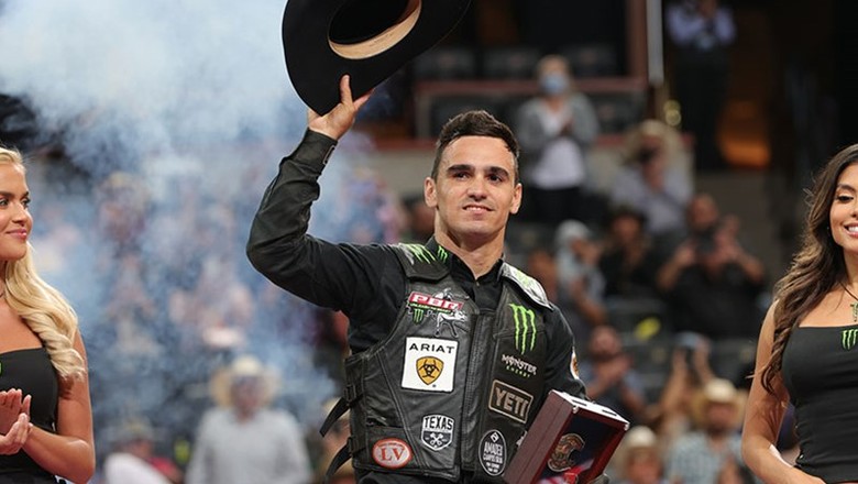 JOSÉ VITOR LEME BI-CAMPEÃO MUNDIAL DA PBR 2021! CONFIRA A ENTREVISTA E AS  MONTARIAS DA FINAL - VEGAS 