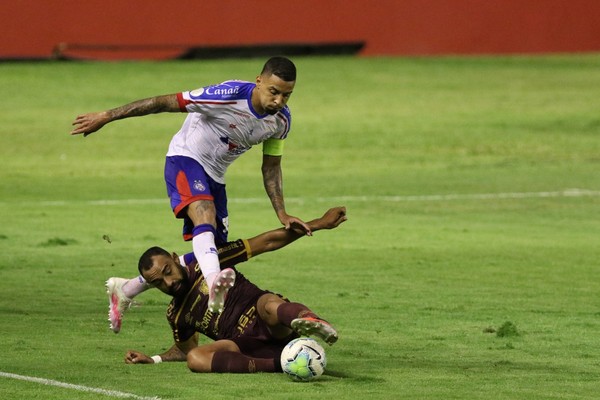 Gregore deixa o Bahia com 166 partidas realizadas — Foto: Marlon Costa/Pernambuco Press