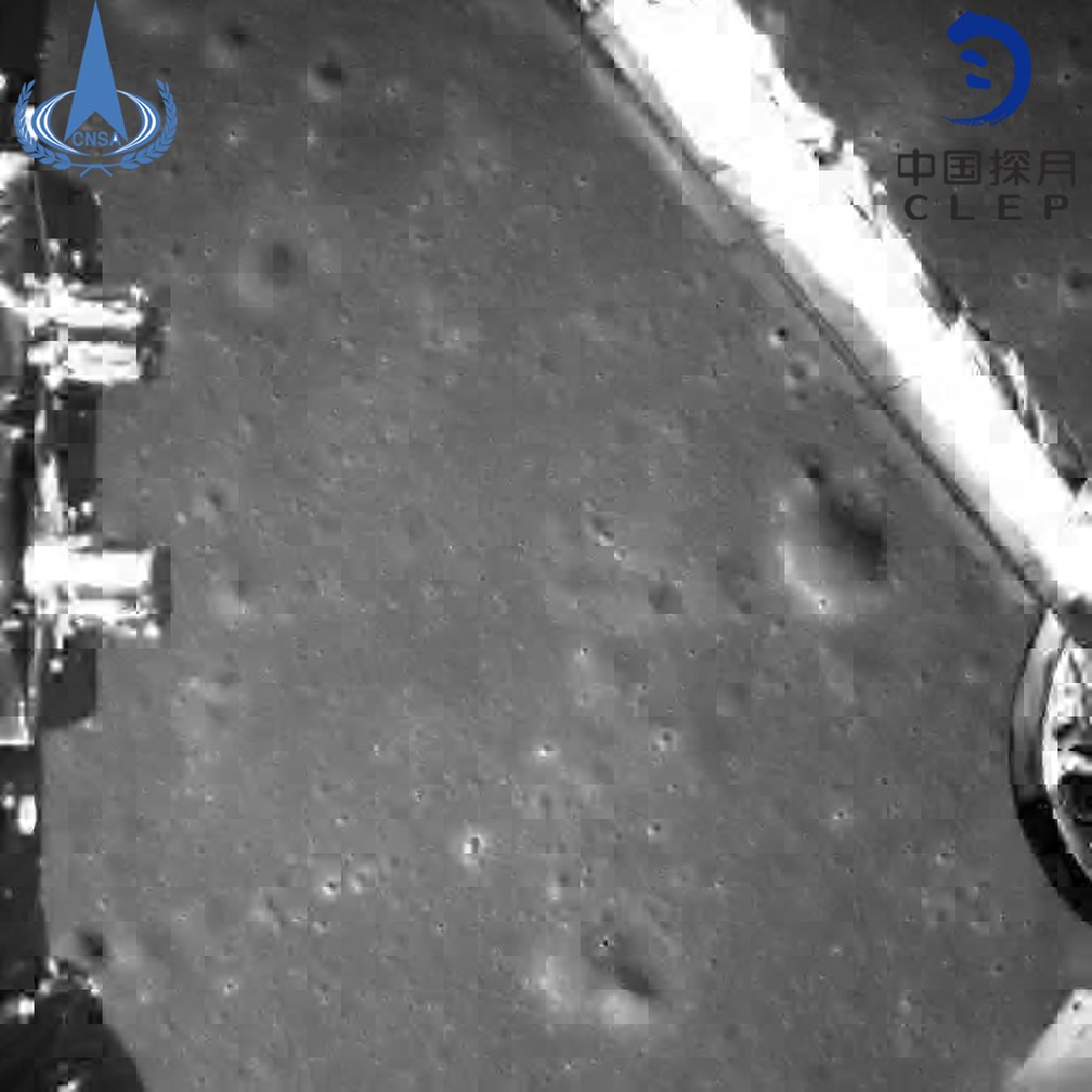 Imagem feita pela Chang'e 4 durante a chegada à Lua. — Foto: China National Space Administration/Xinhua News Agency via AP