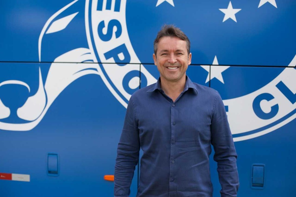 Cruzeiro cria diretoria para cuidar de relações institucionais