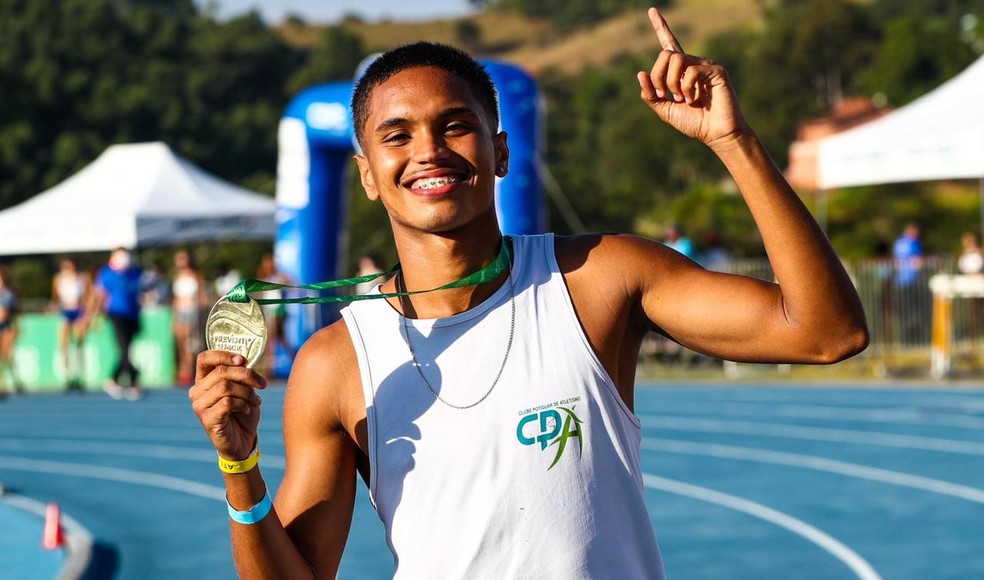 Igor Clemente, de 19 anos, conquista medalha de ouro no Brasileiro Sub-20 de Atletismo e obtém índice para o Mundial de Nairóbi — Foto: Crédito: Wagner Carmo/CBAt