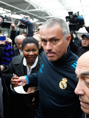 Mourinho - coletiva do Real (Foto: Ag. Ap)