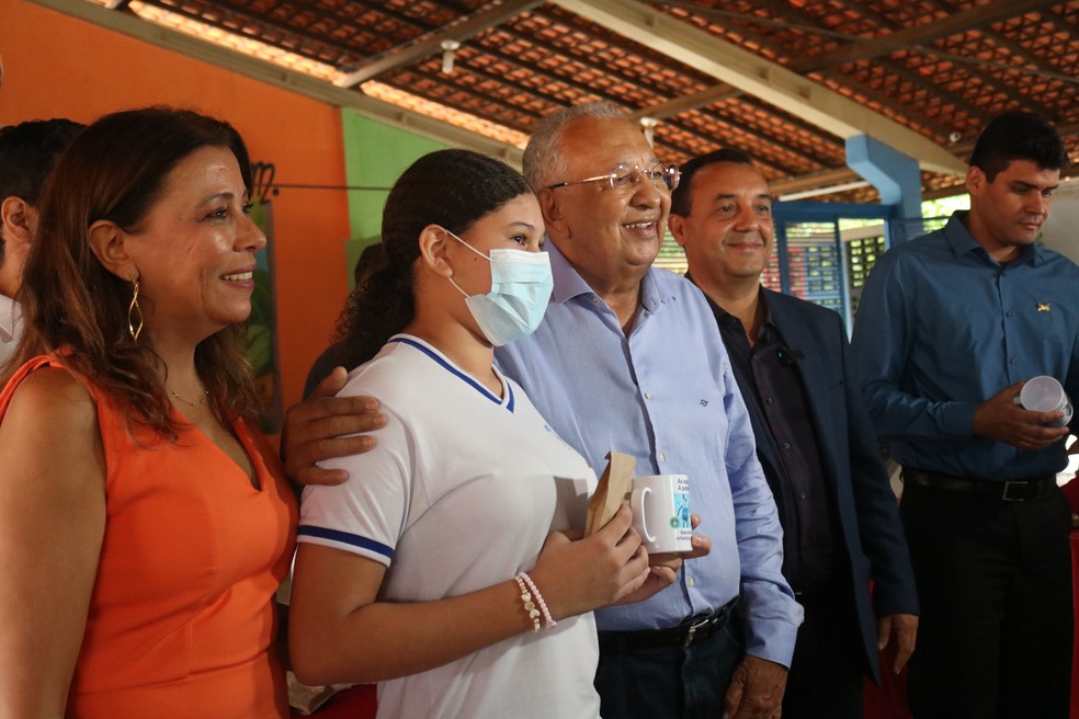 Decreto regulamenta doa&ccedil;&atilde;o de absorventes higi&ecirc;nicos a alunas da rede municipal de Teresina &mdash; Foto: Ilanna Serena/g1