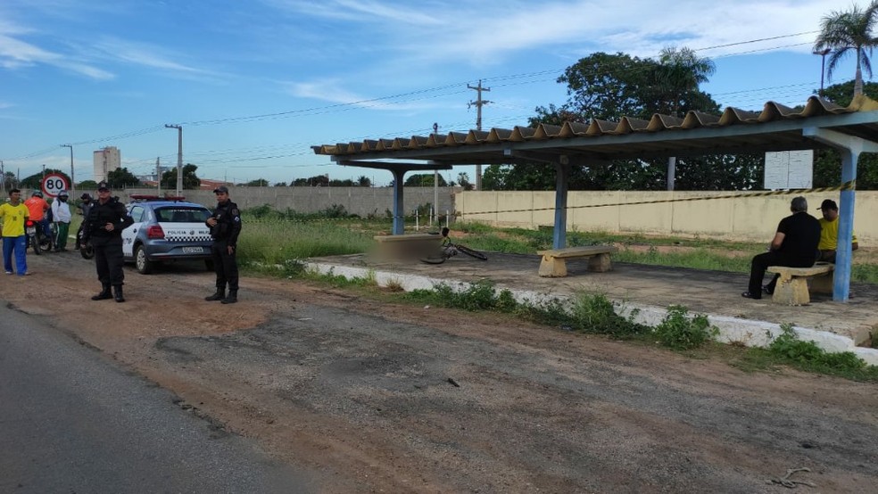 Parada fica próxima a uma antiga fábrica de cerâmica — Foto: Isaiana Santos/Inter TV Costa Branca