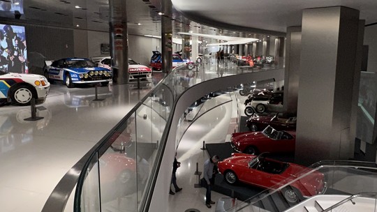 Museu em Mônaco tem do superesportivo mais caro do mundo à coleção de F1