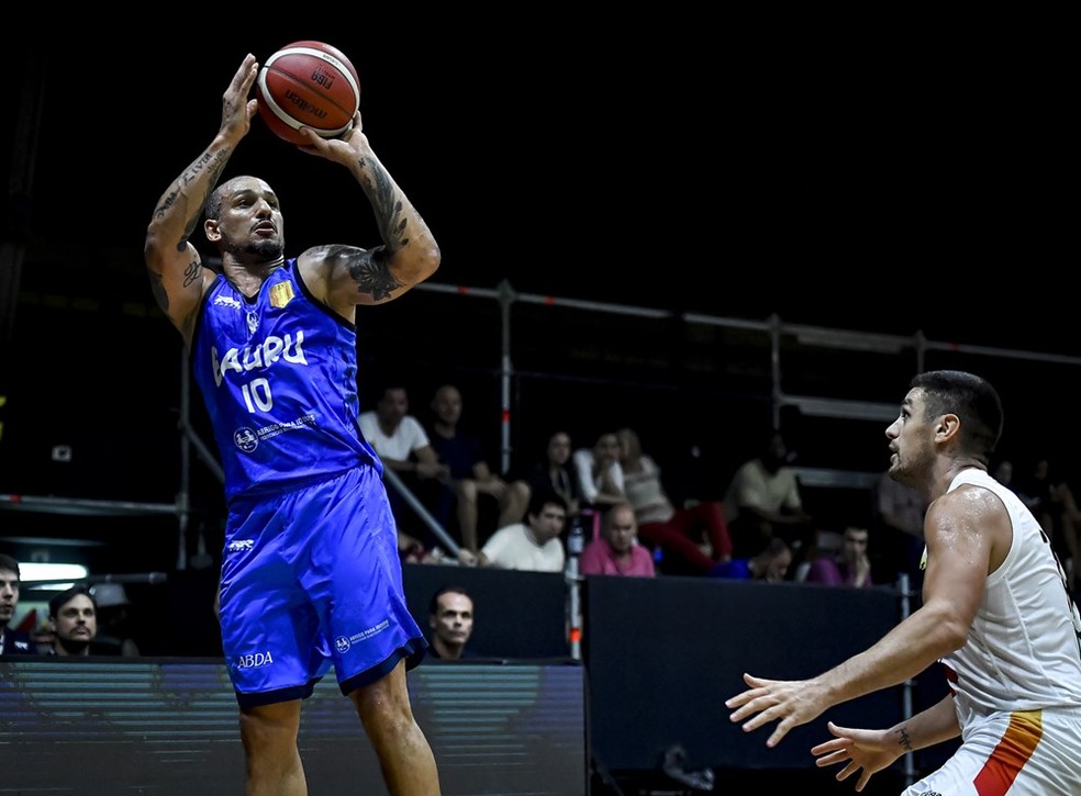 O experiente Alex Garcia adicionou mais um título à sua vasta coleção — Foto: Divulgação/Fiba