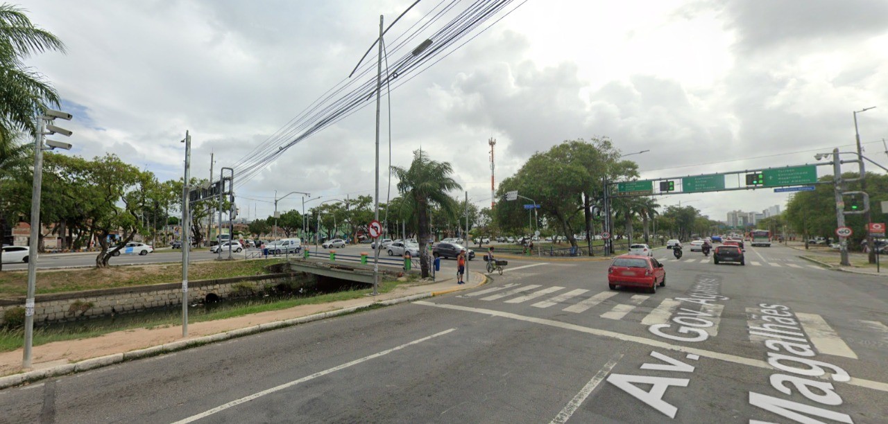 Onze radares de velocidade passam a aplicar multas no Recife