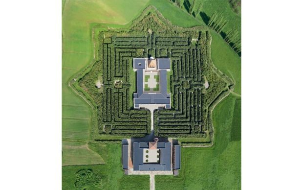 Visão aérea do labirinto, construído numa área de 8 hectares (Foto: Repodução / Smithsonian)
