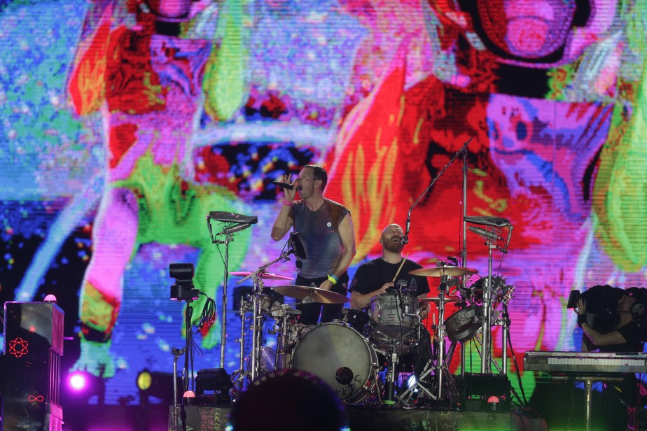 Banda Coldplay durante apresentação no Rock in Rio 2022