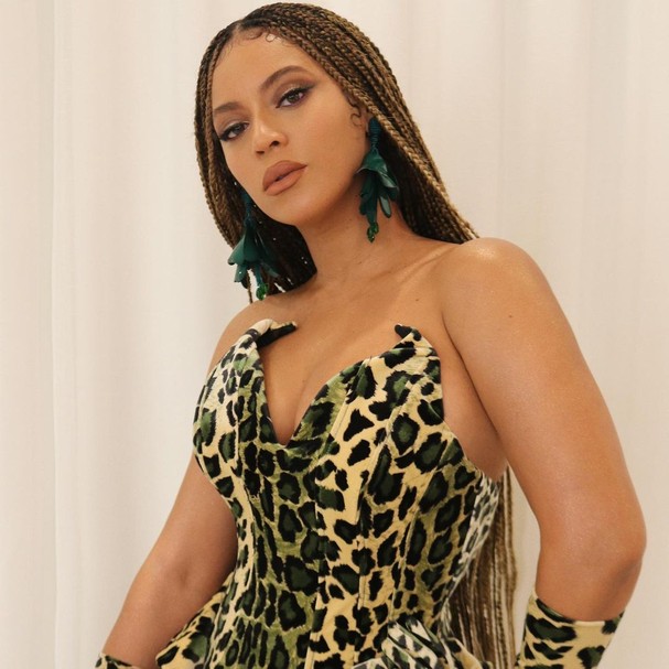 Knotless braids: tudo o que você precisa saber (Foto: Reprodução / Instagram @beyonce) Knotless braids: tudo o que você precisa saber (Foto: Reprodução / Instagram @beyonce)