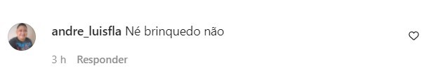 Solange Gomes posa de maiô e fãs elogiam com bordão (Foto: reprodução/instagram)
