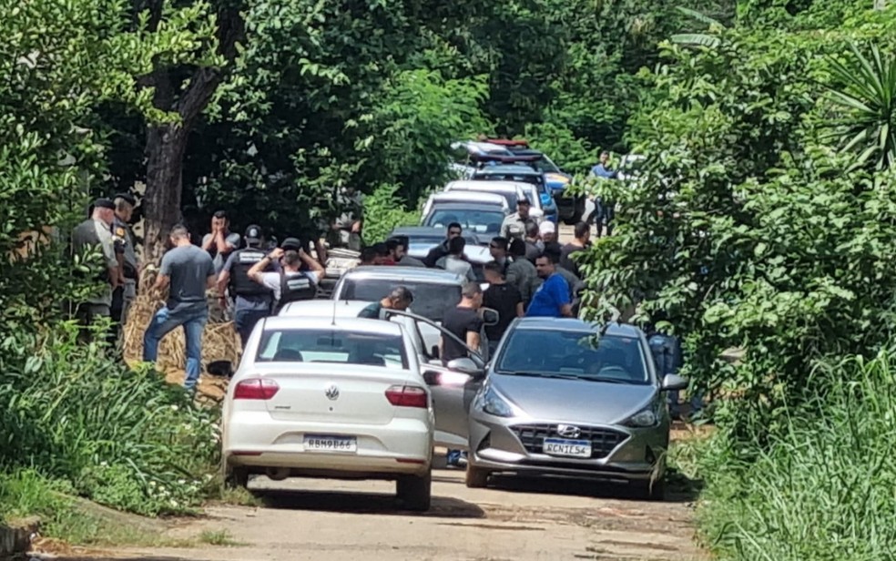 Corpo de Luana Marcelo Alves, de 12 anos, desaparecido após ir à padaria, foi encontrado na manhã desta terça-feira em Goiânia  — Foto: João Victor Guedes/TV Anhanguera