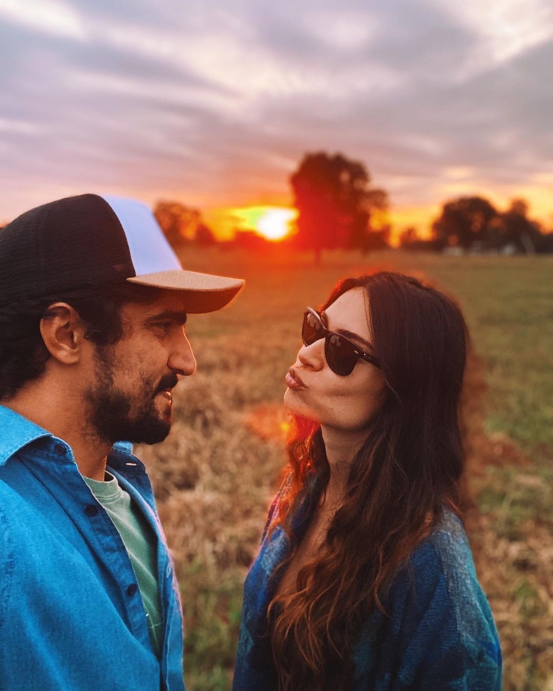 Thaila Ayala posta clique romântico com o marido Renato Goés  (Foto: Reprodução/Instagram)