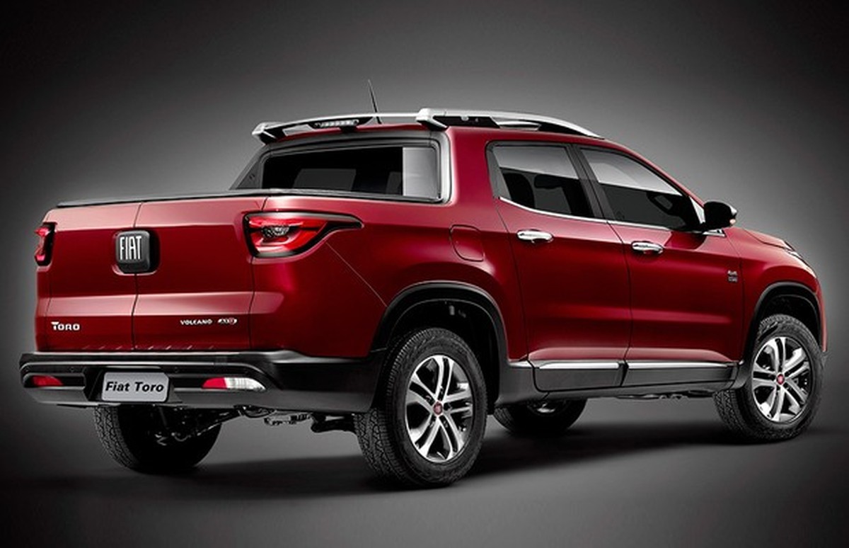Traseira da picape Fiat Toro aparece oficialmente pela primeira vez