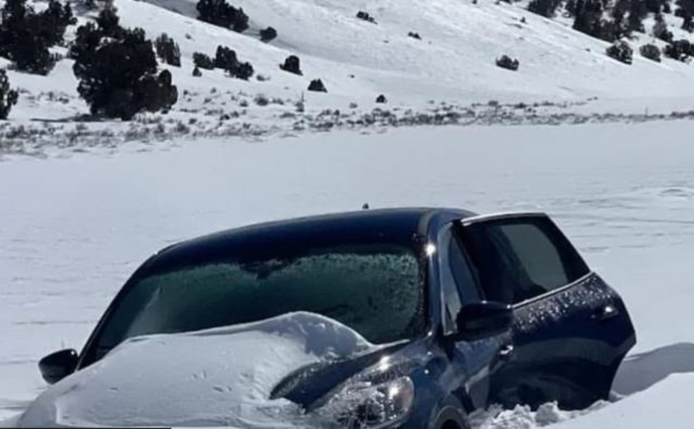 Segundo seu neto, Jerry Jouret ingeriu neve para ficar hidratado — Foto: INYO COUNTY SHERIFF'S OFFICE