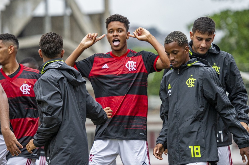 Flamengo vence o Sport pelo Brasileiro sub-20 &mdash; Foto: Marcelo Cortes/Flamengo