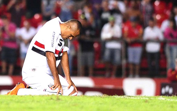 Agora é coração e alma na chuteira