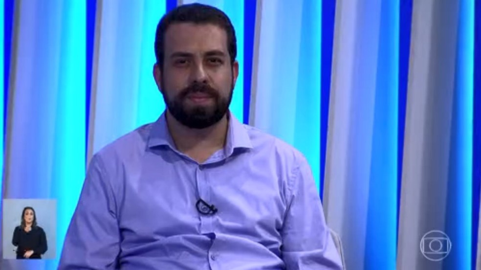 O candidato do PSOL à Presidência, Guilherme Boulos, no debate da Rede Globo — Foto: Reprodução